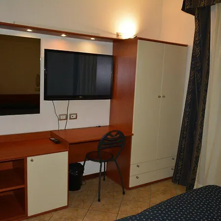 Palazzo Dei Priori Hotel